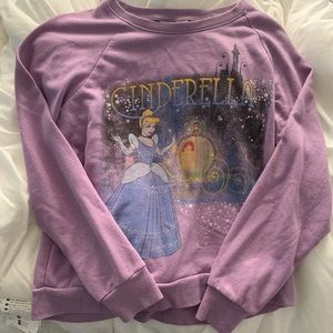 Forever 21 Cinderella pullover